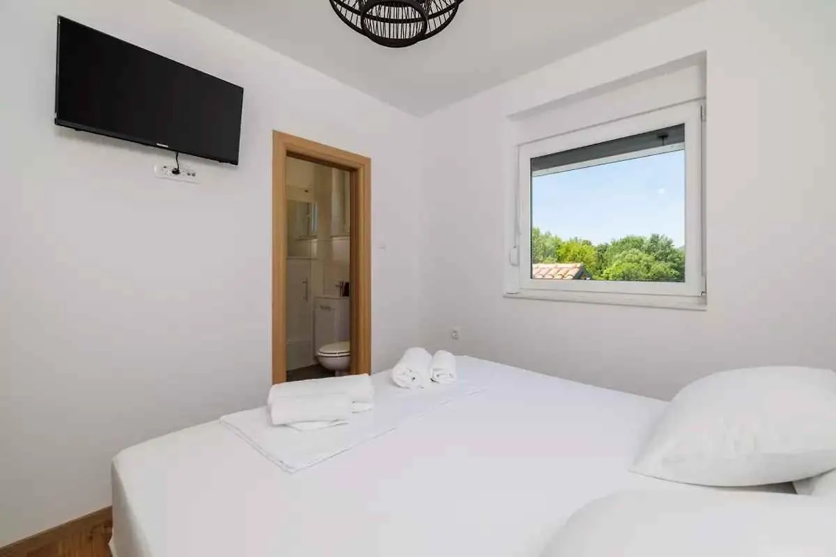 Holiday Home In Tribalj 51443