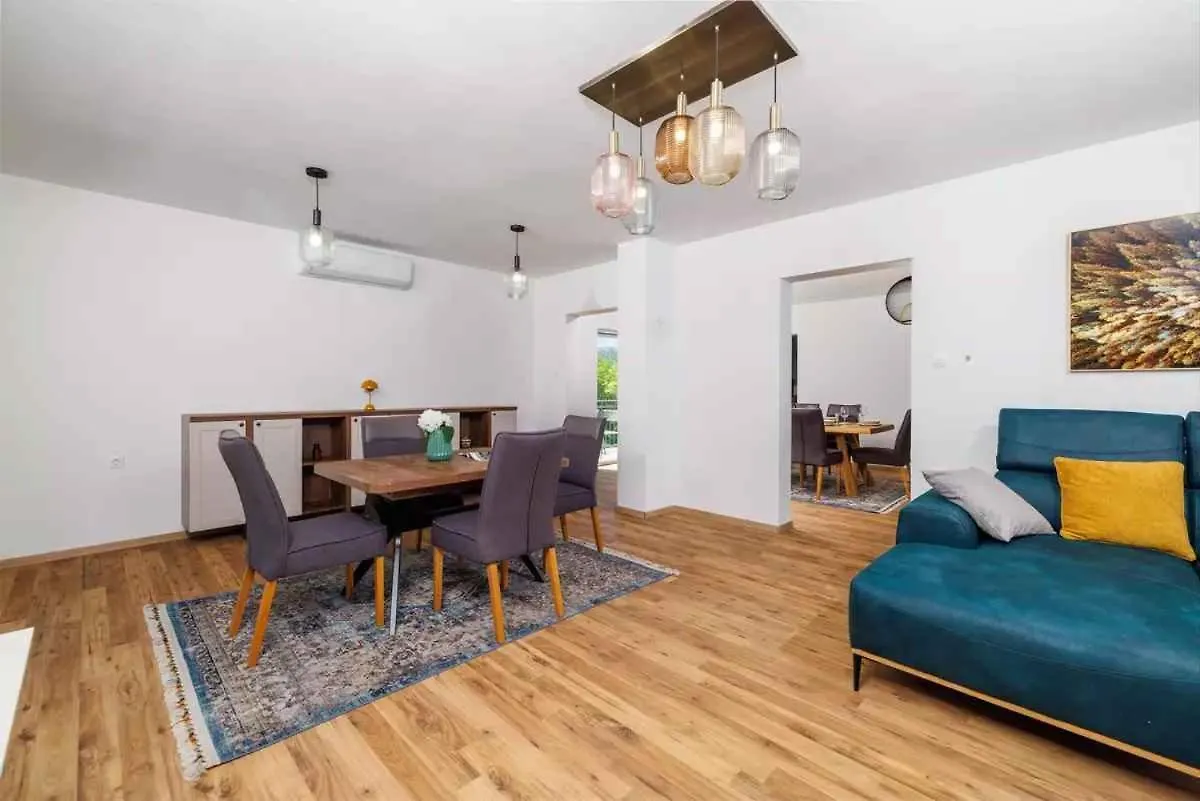Holiday Home In Tribalj 51443