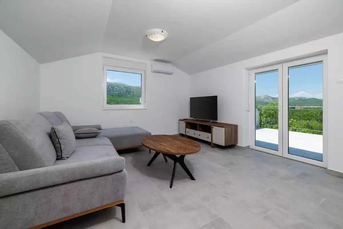 Holiday Home In Tribalj 51443 Croatia