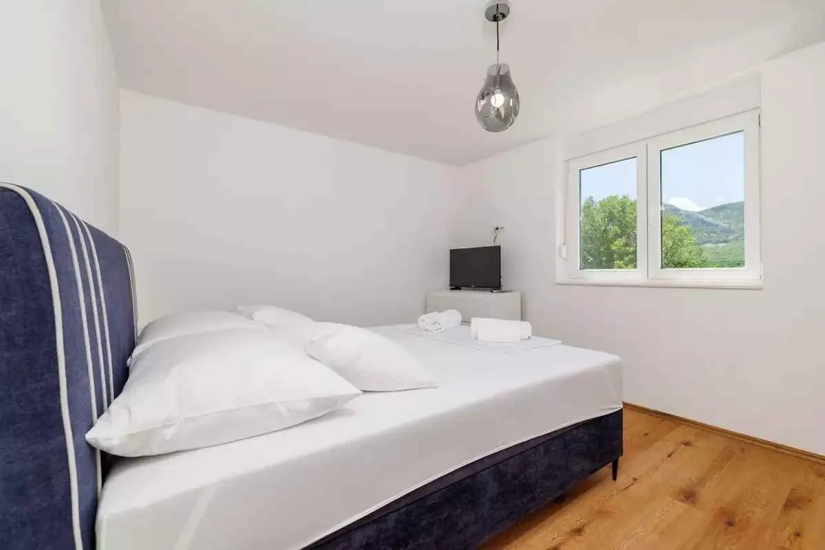 Holiday Home In Tribalj 51443